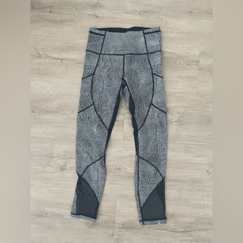 Lululemon 27” Pattern Leggings